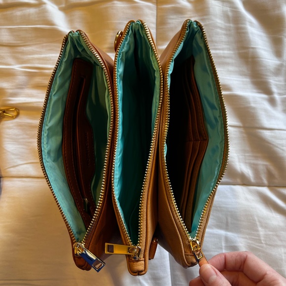 Mominside Crossbody Purse - Picture 5 of 9